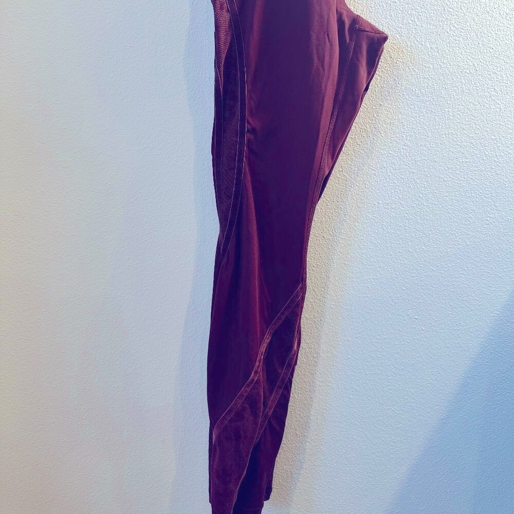 Lululemon Wunder Under Hi-Rise Burgundy Floral Burnout Mesh Leggings | s6 - Picture 6 of 17